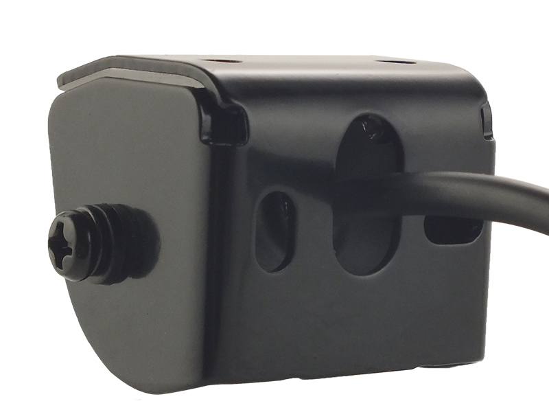 RFK AHD 1080p NTSC, 210°, Mini-Anbau und Unterbau, Linien