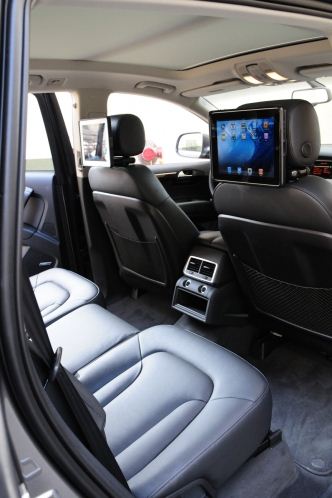 ** inCarBite Kopfstützenhalter iPad1 + FM, IR, Ladefunktion